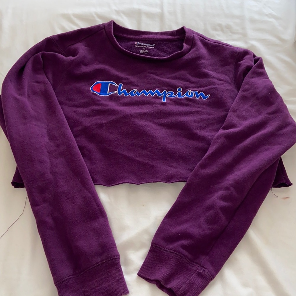 cropped champion crew neck
